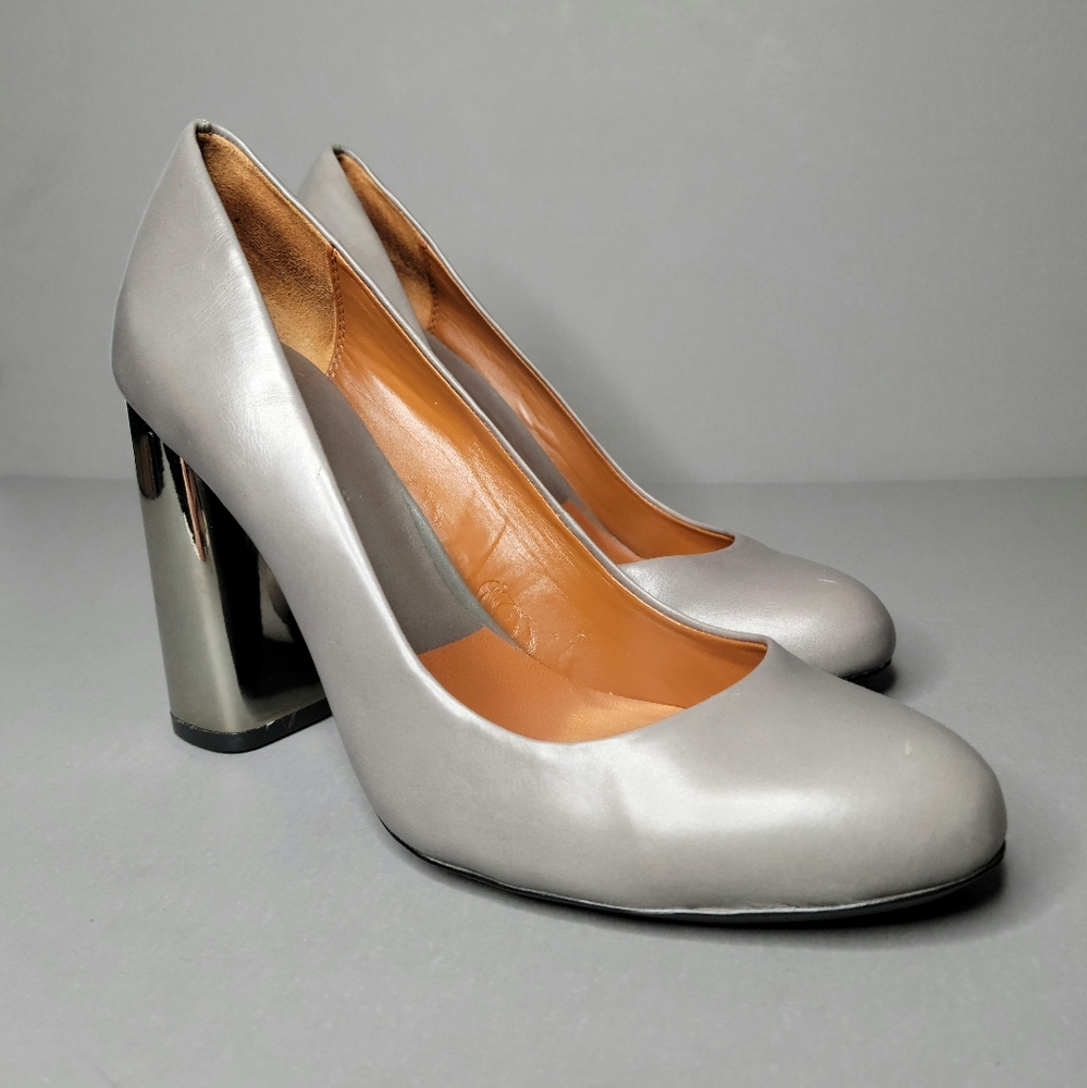 ZARA Grey Leather Pumps With Chrome Metallic Block Heel